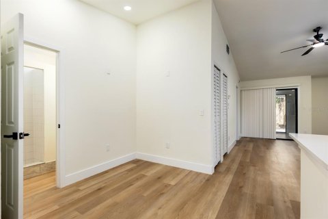 Casa en venta en Orlando, Florida, 2 dormitorios, 89.46 m2 № 1906599 - foto 13