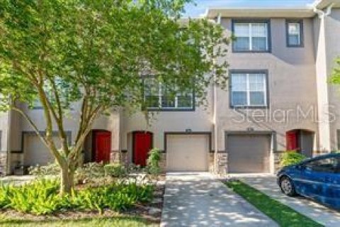 Townhouse in Brandon, Florida 3 bedrooms, 178.09 sq.m. № 2355030