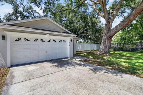 House in Lakeland, Florida 3 bedrooms, 122.45 sq.m. № 2204725 - photo 7