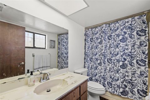 Villa ou maison à vendre à Deltona, Floride: 3 chambres, 153.57 m2 № 2430546 - photo 20