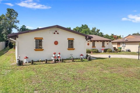 Villa ou maison à vendre à Deltona, Floride: 3 chambres, 153.57 m2 № 2430546 - photo 7