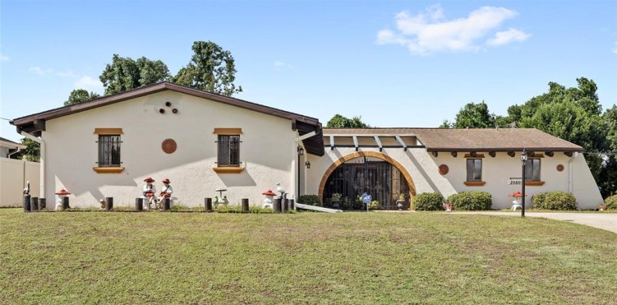 Villa ou maison à Deltona, Floride 3 chambres, 153.57 m2 № 2430546