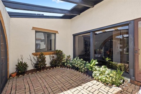 Villa ou maison à vendre à Deltona, Floride: 3 chambres, 153.57 m2 № 2430546 - photo 8