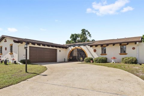 Villa ou maison à vendre à Deltona, Floride: 3 chambres, 153.57 m2 № 2430546 - photo 5