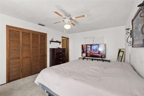 Villa ou maison à vendre à Deltona, Floride: 3 chambres, 153.57 m2 № 2430546 - photo 19