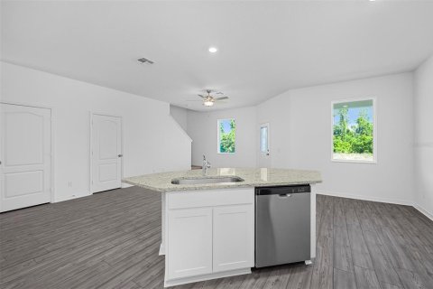 Townhouse in Poinciana, Florida 3 bedrooms, 148.36 sq.m. № 1810806 - photo 4