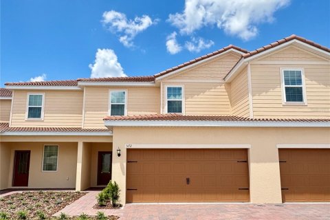 Townhouse in Poinciana, Florida 3 bedrooms, 148.36 sq.m. № 1810806 - photo 1