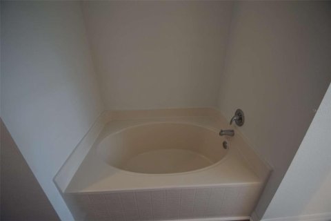 Casa en alquiler en Lakeland, Florida, 5 dormitorios, 246.38 m2 № 2150464 - foto 29