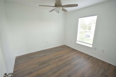 Casa en alquiler en Lakeland, Florida, 5 dormitorios, 246.38 m2 № 2150464 - foto 12