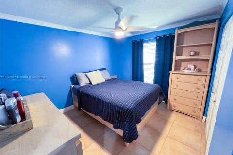 Casa en venta en Davie, Florida, 4 dormitorios, 212.56 m2 № 2059431 - foto 29