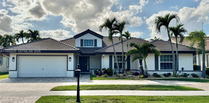 Casa en Davie, Florida 4 dormitorios, 212.56 m2 № 2059431
