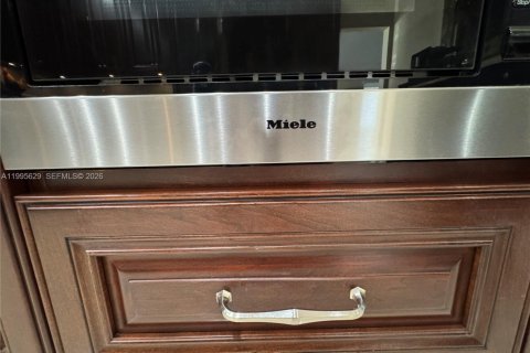 Casa en venta en Davie, Florida, 4 dormitorios, 212.56 m2 № 2059431 - foto 15