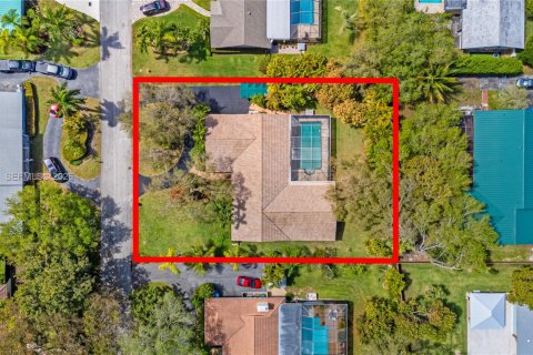 Villa ou maison à vendre à Palmetto Bay, Floride: 5 chambres, 252.88 m2 № 2049311 - photo 9