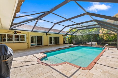 Villa ou maison à vendre à Palmetto Bay, Floride: 5 chambres, 252.88 m2 № 2049311 - photo 25