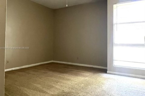 Adosado en alquiler en Plantation, Florida, 3 dormitorios, 164.44 m2 № 1956517 - foto 13