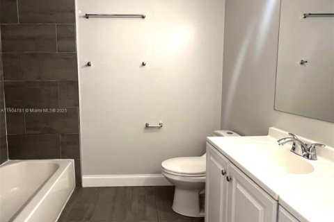 Adosado en alquiler en Plantation, Florida, 3 dormitorios, 164.44 m2 № 1956517 - foto 14