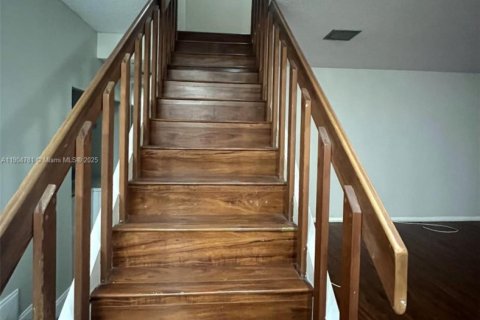 Adosado en alquiler en Plantation, Florida, 3 dormitorios, 164.44 m2 № 1956517 - foto 6