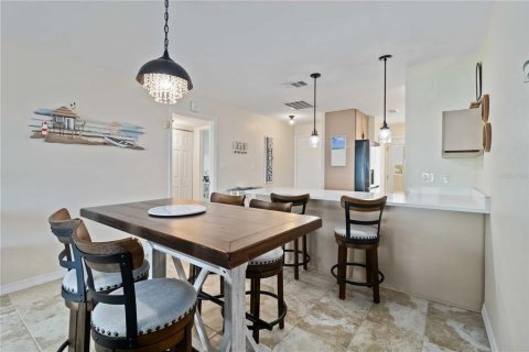 Condo in Punta Gorda, Florida, 2 bedrooms  № 1749995 - photo 18