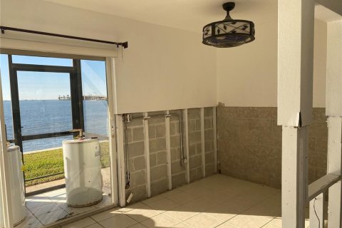 Condo in Dunedin, Florida, 3 rooms  № 1521041 - photo 28