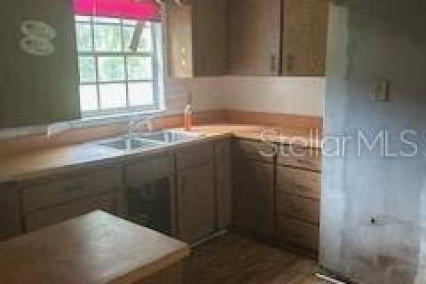 House in Alachua, Florida 4 bedrooms, 153.01 sq.m. № 2130372 - photo 4