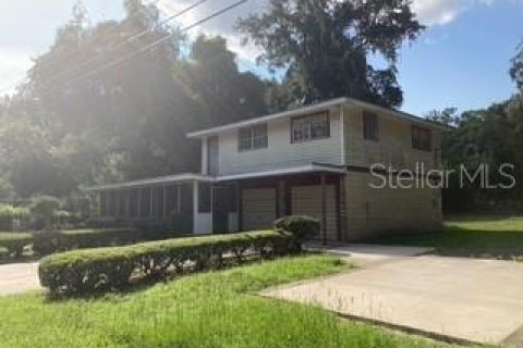 House in Alachua, Florida 4 bedrooms, 153.01 sq.m. № 2130372 - photo 2