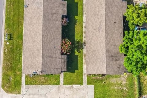 Купить коммерческую недвижимость в Лейк-Уэльс, Флорида 2 спальни, 144.93м2, № 1803777 - фото 3