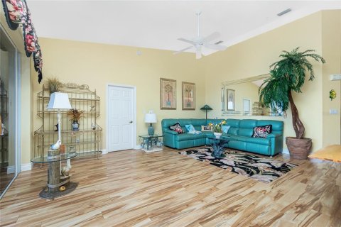 Condominio en venta en Punta Gorda, Florida, 3 dormitorios, 187.48 m2 № 2135074 - foto 13