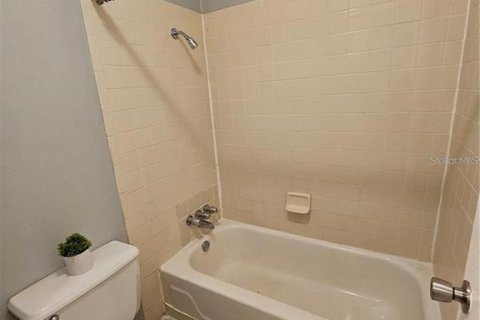 Copropriété à louer à Gainesville, Floride: 2 chambres, 81.38 m2 № 1855778 - photo 23