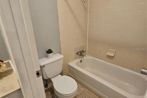 Copropriété à louer à Gainesville, Floride: 2 chambres, 81.38 m2 № 1855778 - photo 22