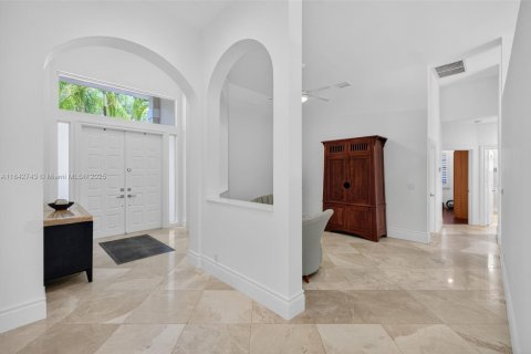 House in Weston, Florida 4 bedrooms, 240.52 sq.m. № 1836356 - photo 6