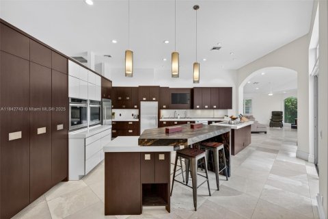 House in Weston, Florida 4 bedrooms, 240.52 sq.m. № 1836356 - photo 28