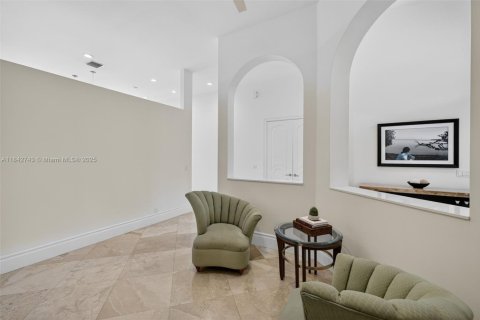 House in Weston, Florida 4 bedrooms, 240.52 sq.m. № 1836356 - photo 8