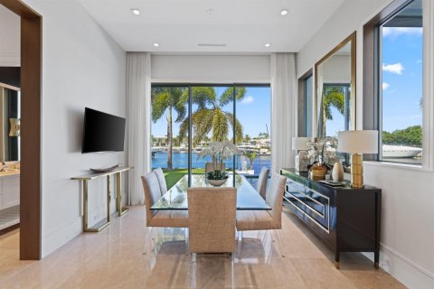 House in Boca Raton, Florida 6 bedrooms, 833.8 sq.m. № 2421458 - photo 28