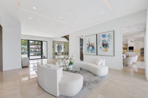House in Boca Raton, Florida 6 bedrooms, 833.8 sq.m. № 2421458 - photo 16