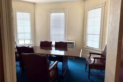 Commercial property in Tampa, Florida 313.82 sq.m. № 2207702 - photo 21