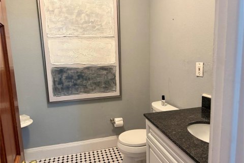 Commercial property in Tampa, Florida 313.82 sq.m. № 2207702 - photo 13