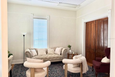 Commercial property in Tampa, Florida 313.82 sq.m. № 2207702 - photo 7