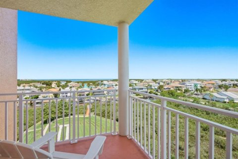 Condo in New Port Richey, Florida, 2 bedrooms № 2221507 - photo 6