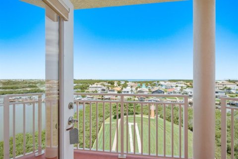 Condo in New Port Richey, Florida, 2 bedrooms № 2221507 - photo 24