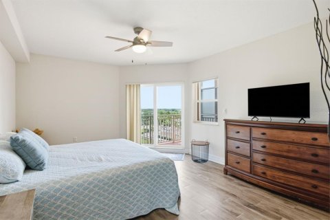Condo in New Port Richey, Florida, 2 bedrooms № 2221507 - photo 29