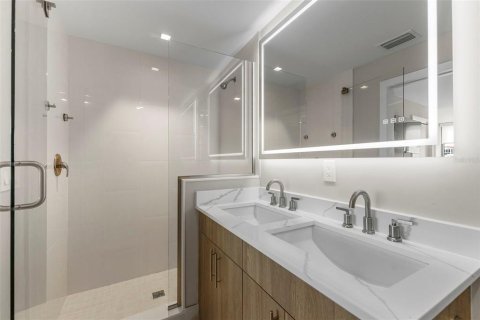 Купить кондоминиум в Сарасота, Флорида 6 комнат, 95.04м2, № 2119991 - фото 21