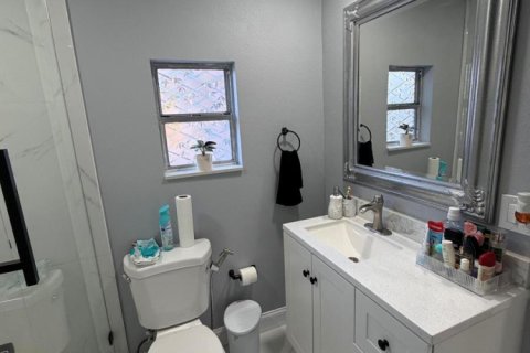 Villa ou maison à vendre à Tampa, Floride: 4 chambres, 115.2 m2 № 2176934 - photo 28