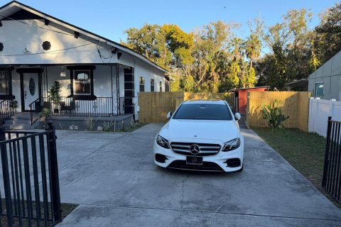 Villa ou maison à vendre à Tampa, Floride: 4 chambres, 115.2 m2 № 2176934 - photo 4