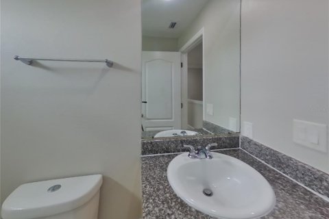 House in Tampa, Florida 4 bedrooms, 187.85 sq.m. № 1910950 - photo 14