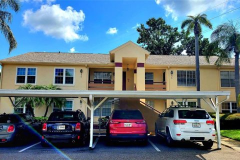 Condominio en venta en New Port Richey, Florida, 2 dormitorios, 85.93 m2 № 1872817 - foto 4