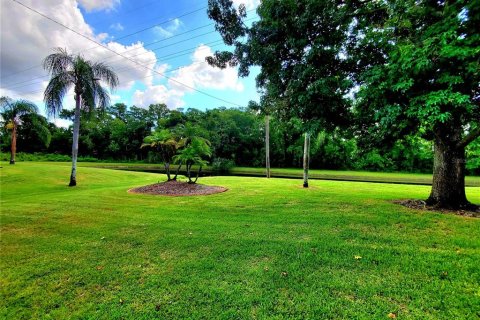 Condominio en venta en New Port Richey, Florida, 2 dormitorios, 85.93 m2 № 1872817 - foto 19