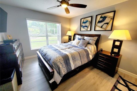 Condominio en venta en New Port Richey, Florida, 2 dormitorios, 85.93 m2 № 1872817 - foto 21