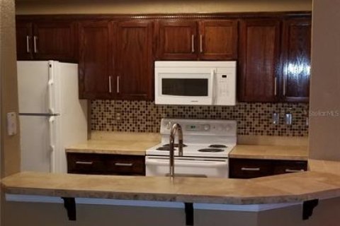 Condominio en alquiler en Orlando, Florida, 2 dormitorios, 107.67 m2 № 2234324 - foto 6