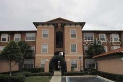 Condominio en Orlando, Florida, 2 dormitorios № 2234324