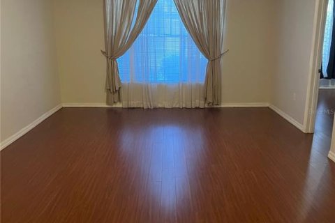 Condominio en alquiler en Orlando, Florida, 2 dormitorios, 107.67 m2 № 2234324 - foto 4